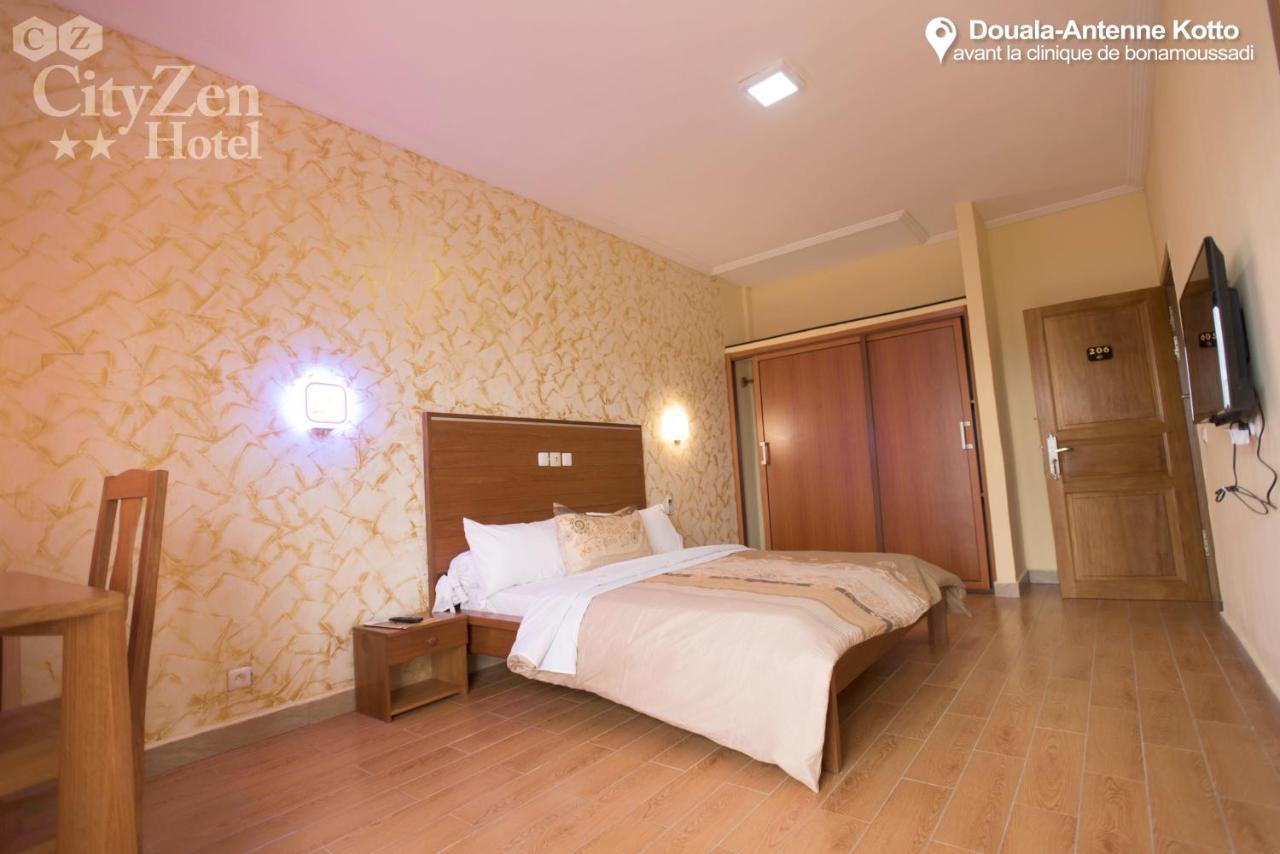 Cityzen Hotel Дуала Екстер'єр фото