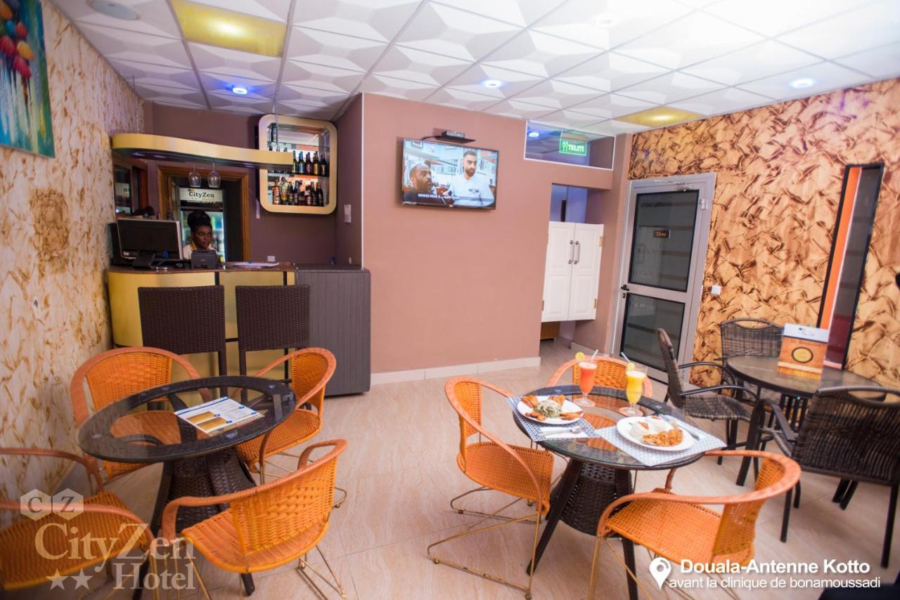 Cityzen Hotel Дуала Екстер'єр фото