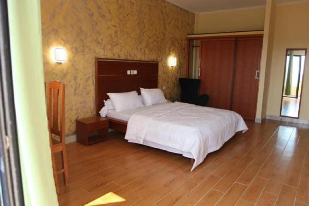 Cityzen Hotel Дуала Екстер'єр фото